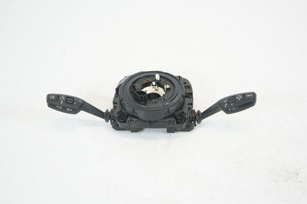 Wiper turn signal indicator stalk/switch (3)