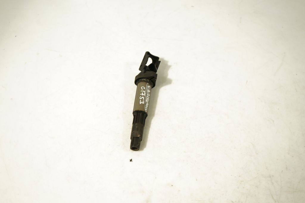 High voltage ignition coil