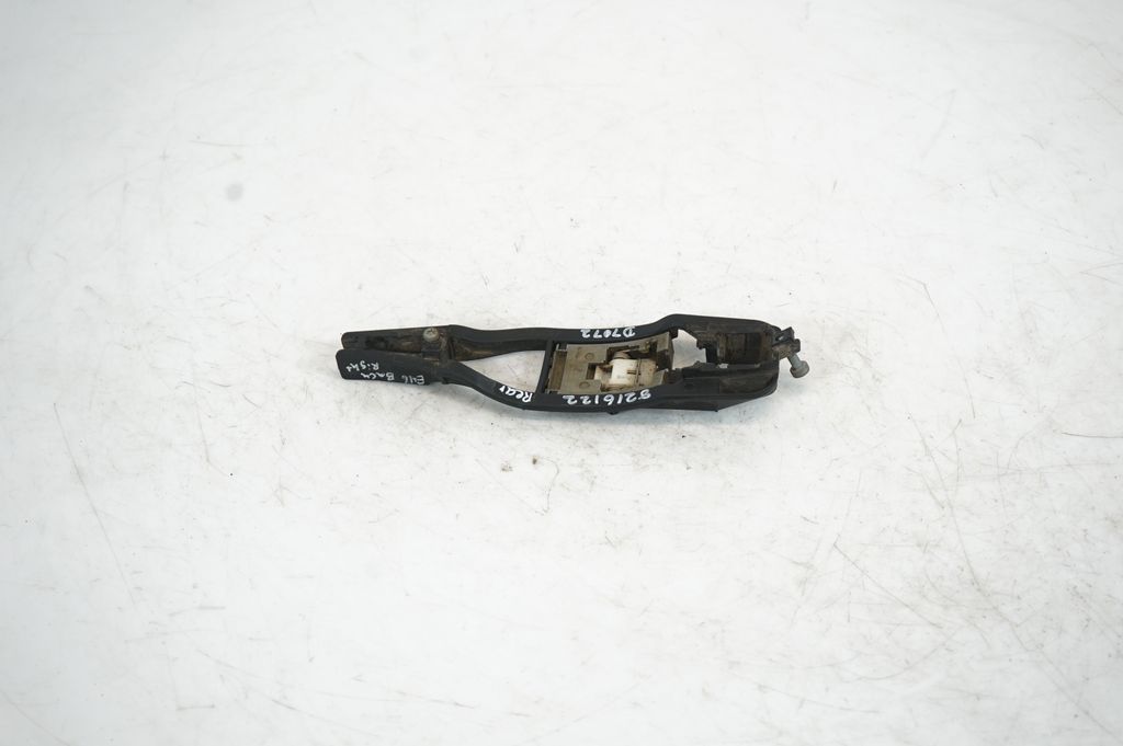 Front door exterior handle (3)