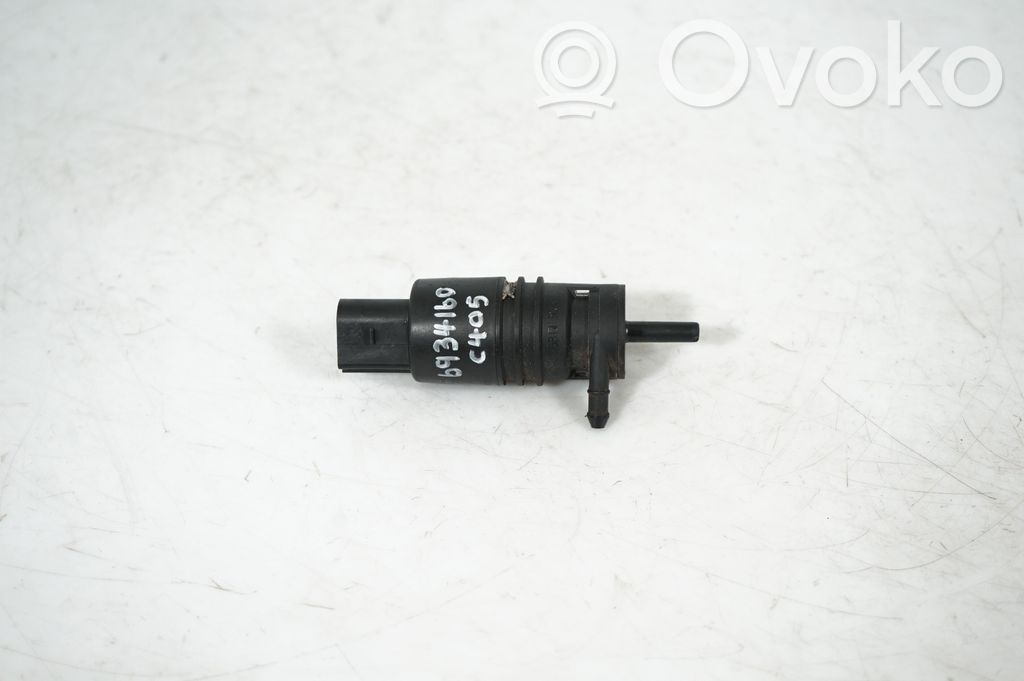 Windscreen/windshield washer pump (3)