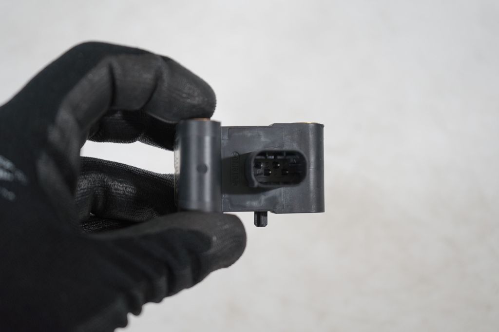 Airbag deployment crash/impact sensor (6)