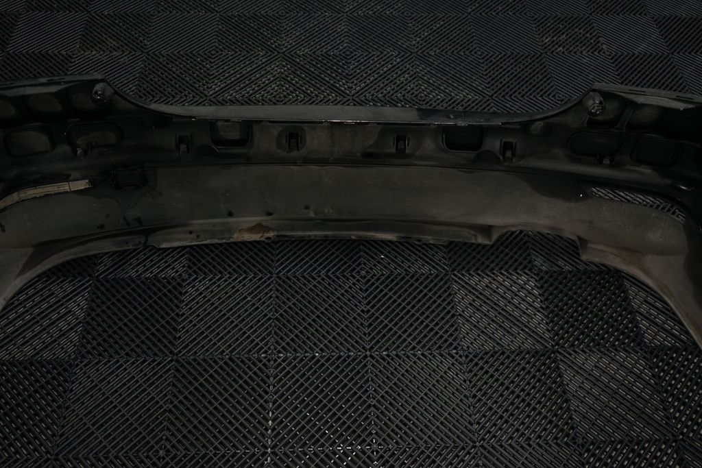 Rear bumper (12)