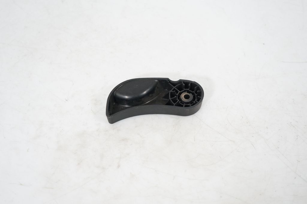 Engine bonnet (hood) release handle (5)