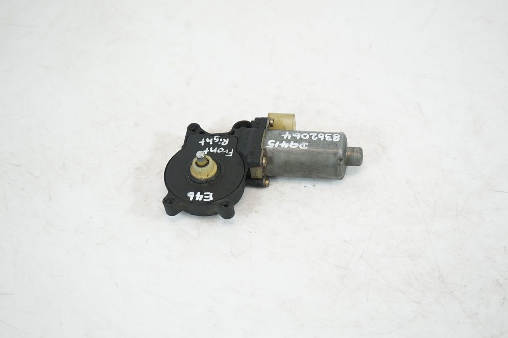 Front door window regulator motor (3)