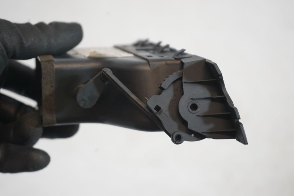 Dashboard side air vent grill/cover trim (7)