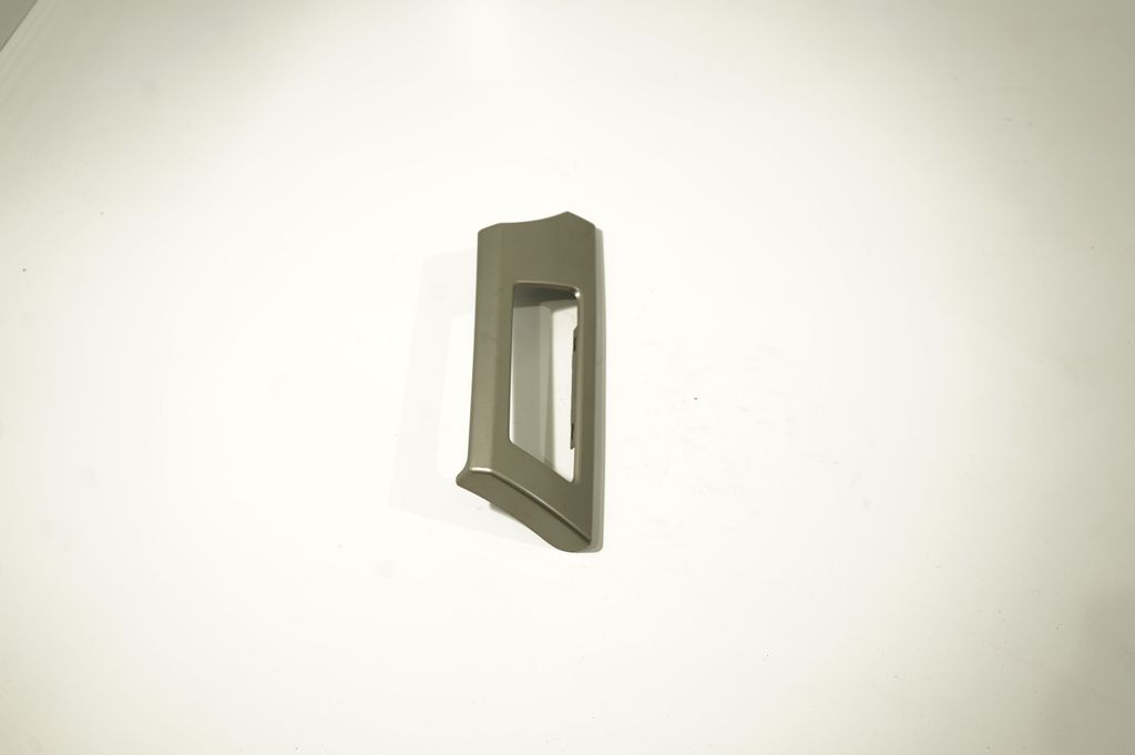 Dashboard glove box trim (4)