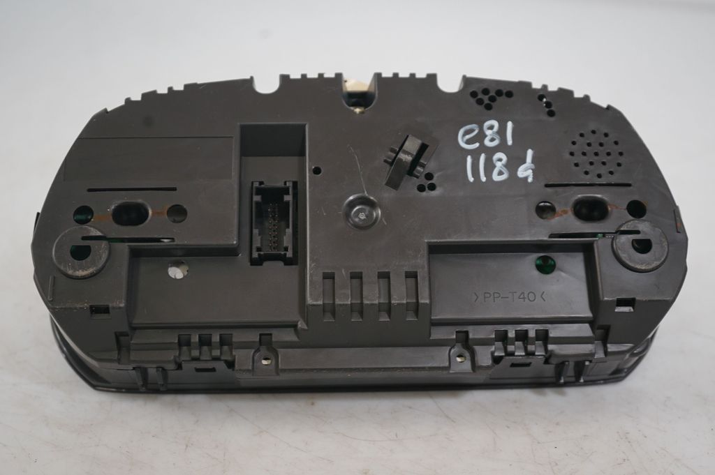 Speedometer (instrument cluster) (7)
