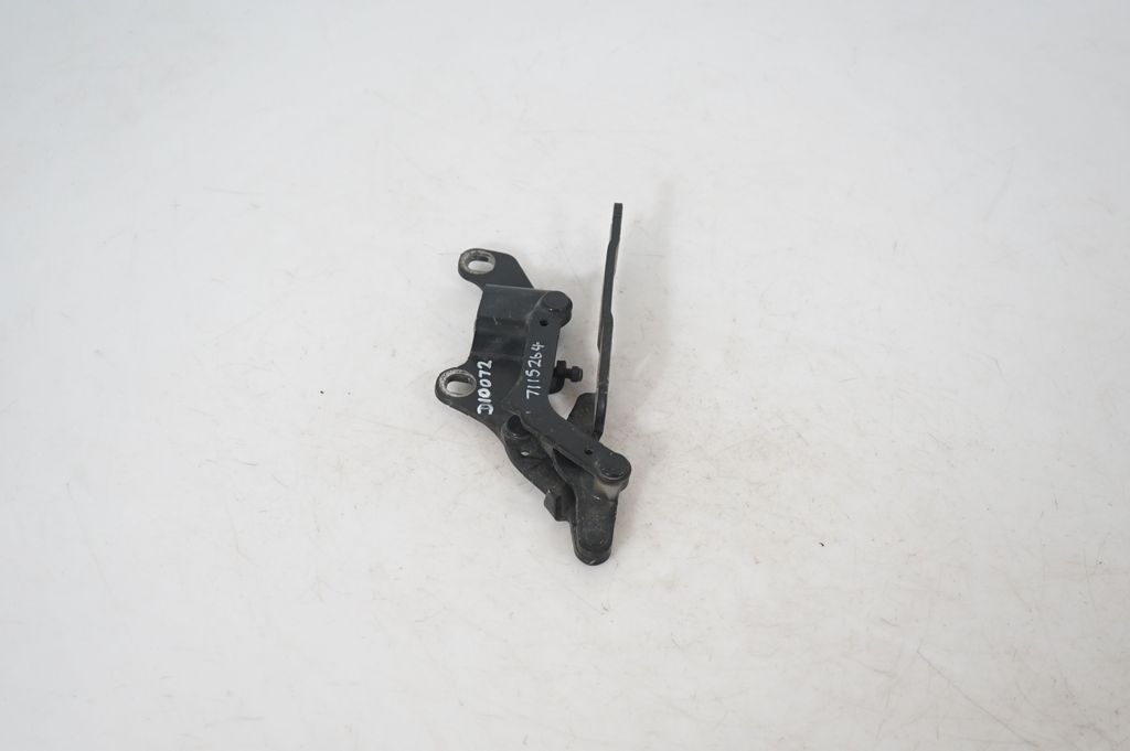 Engine bonnet/hood hinges (4)