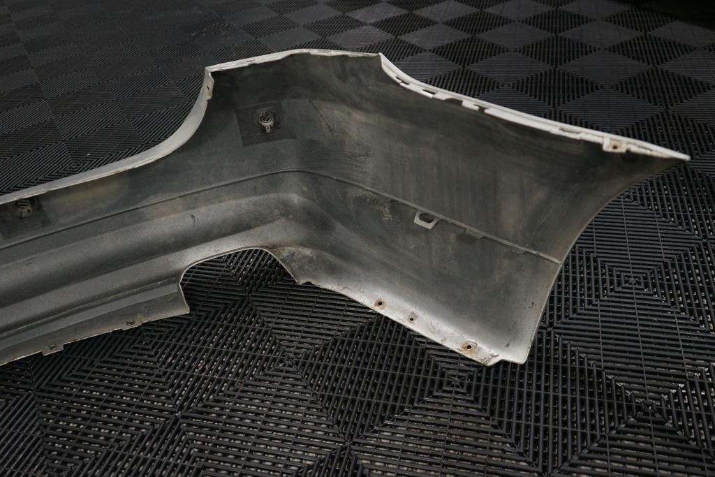 Rear bumper (15)