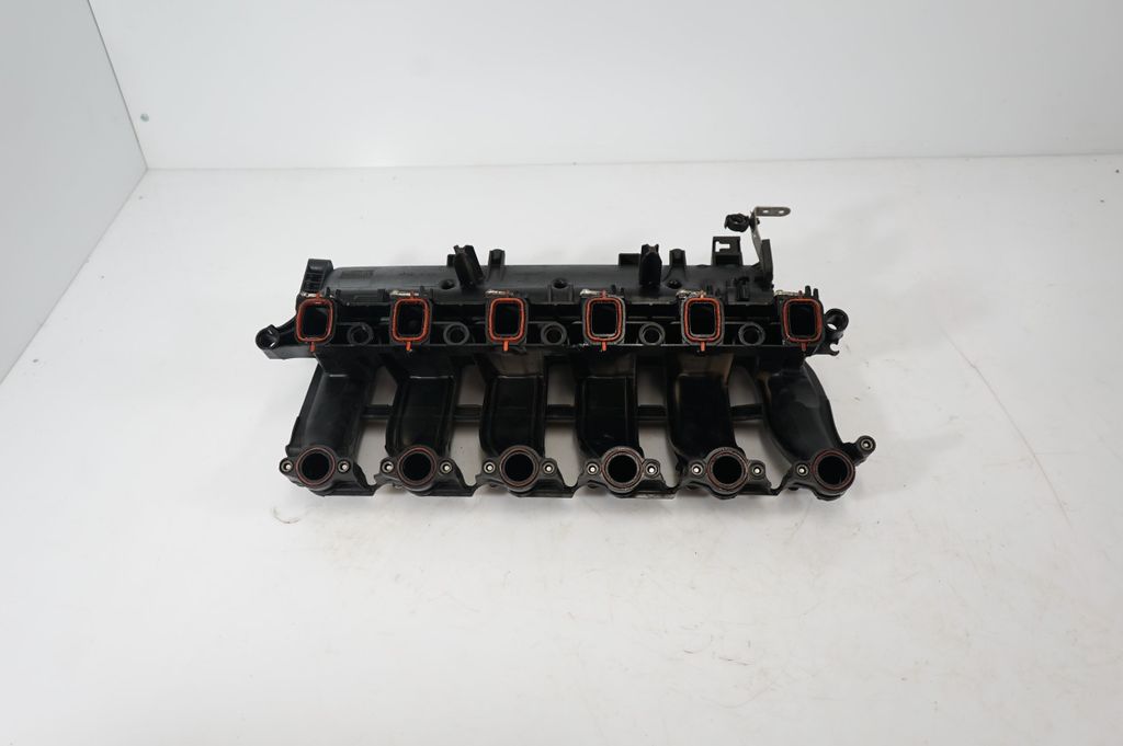 Intake manifold (5)
