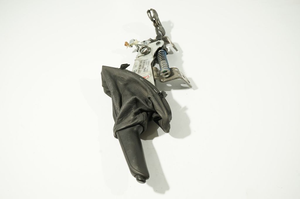 Handbrake/parking brake lever assembly (6)