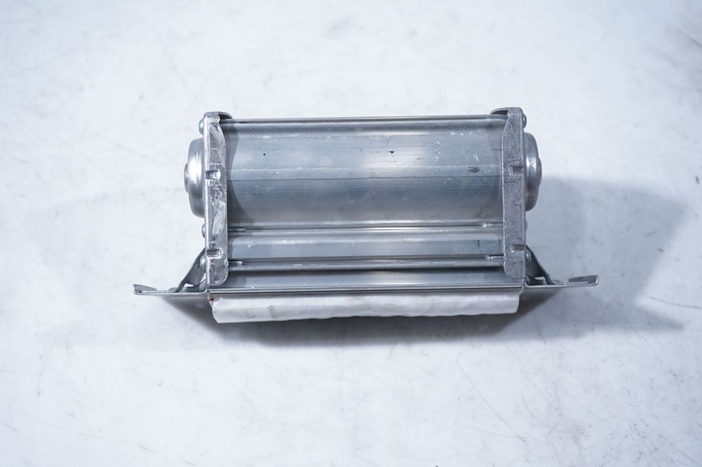 Passenger airbag (3)