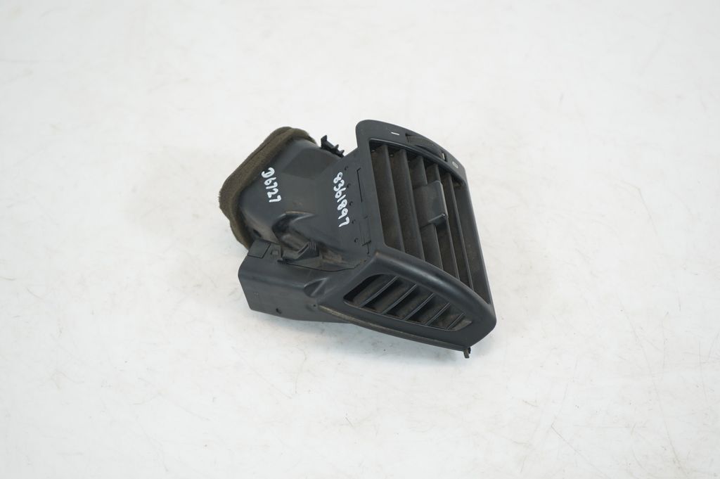 Dashboard side air vent grill/cover trim (4)