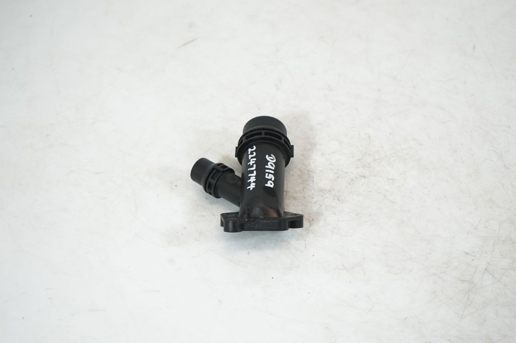 Engine coolant pipe/hose (2)