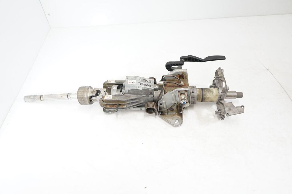 Steering wheel axle (3)