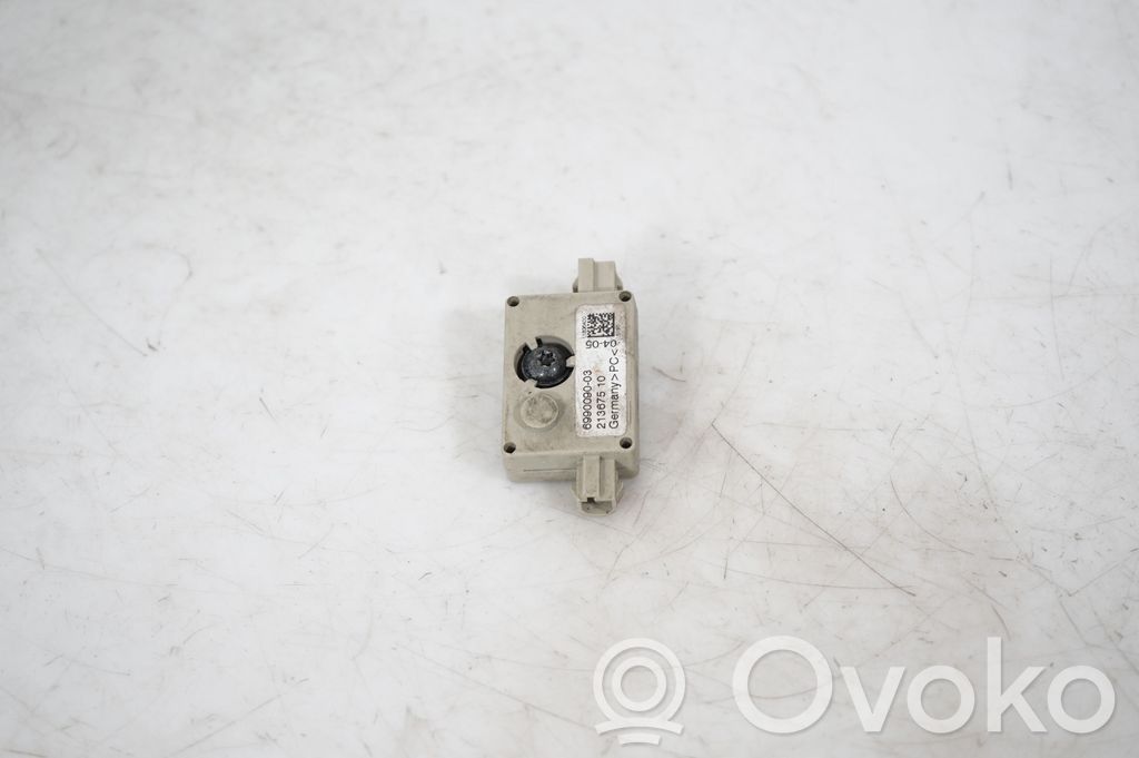 Aerial antenna amplifier (4)