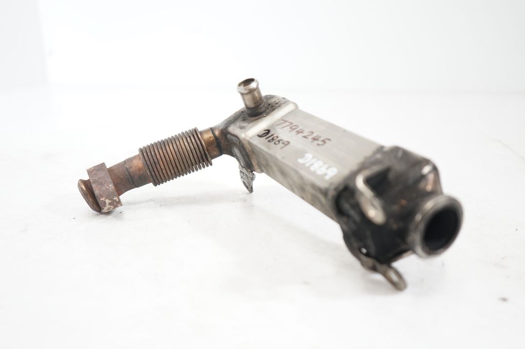 EGR valve cooler (8)