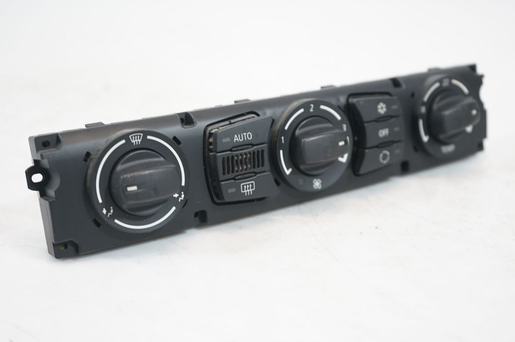 Climate control unit (7)