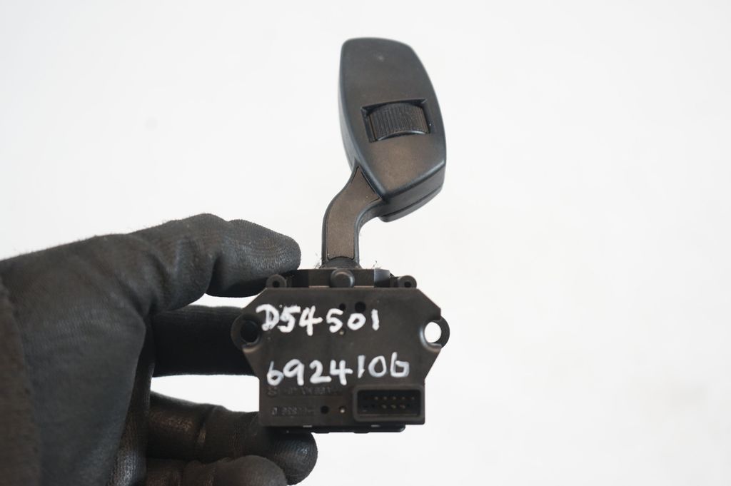 Wiper control stalk (8)