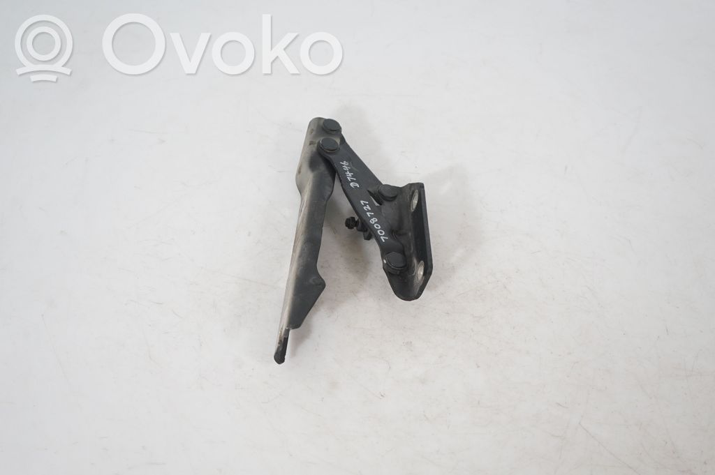 Engine bonnet/hood hinges (4)