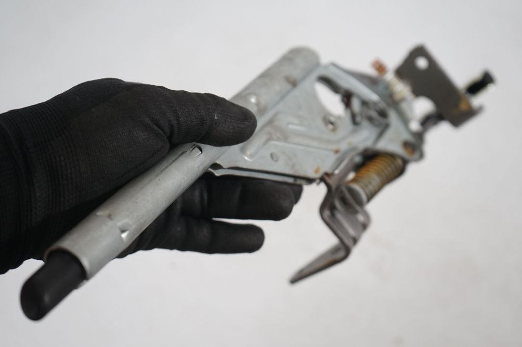 Handbrake/parking brake lever assembly (6)