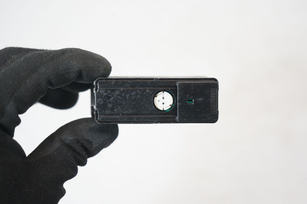 Hazard light switch (7)