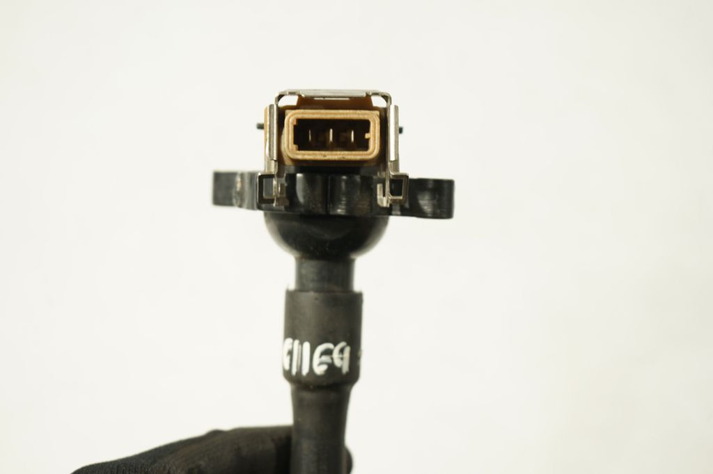 High voltage ignition coil (6)