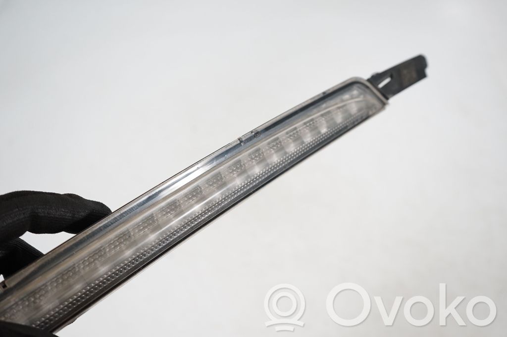 Third/center stoplight (7)