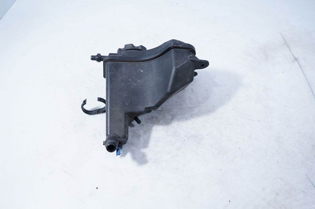 Coolant expansion tank/reservoir (2)