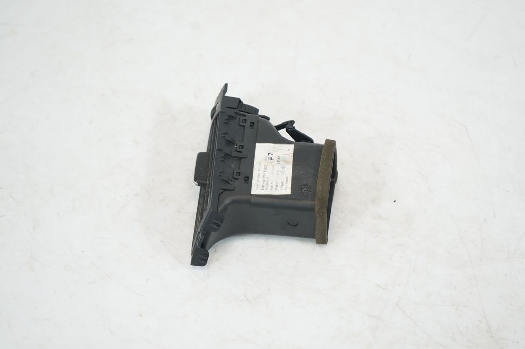 Dashboard side air vent grill/cover trim (2)