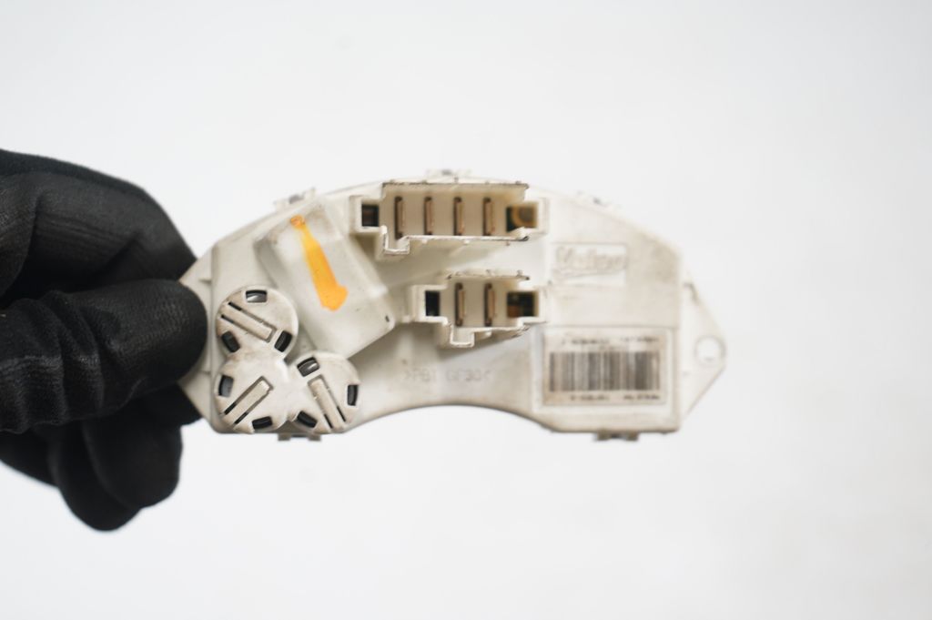 Heater blower motor/fan resistor (6)
