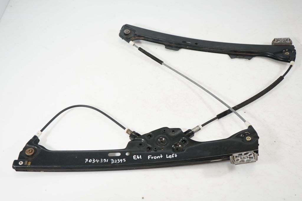 Front door window regulator with motor