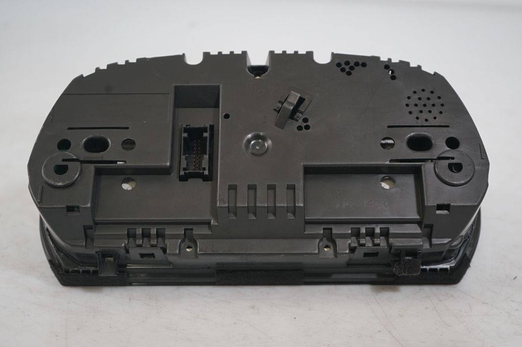 Speedometer (instrument cluster) (7)