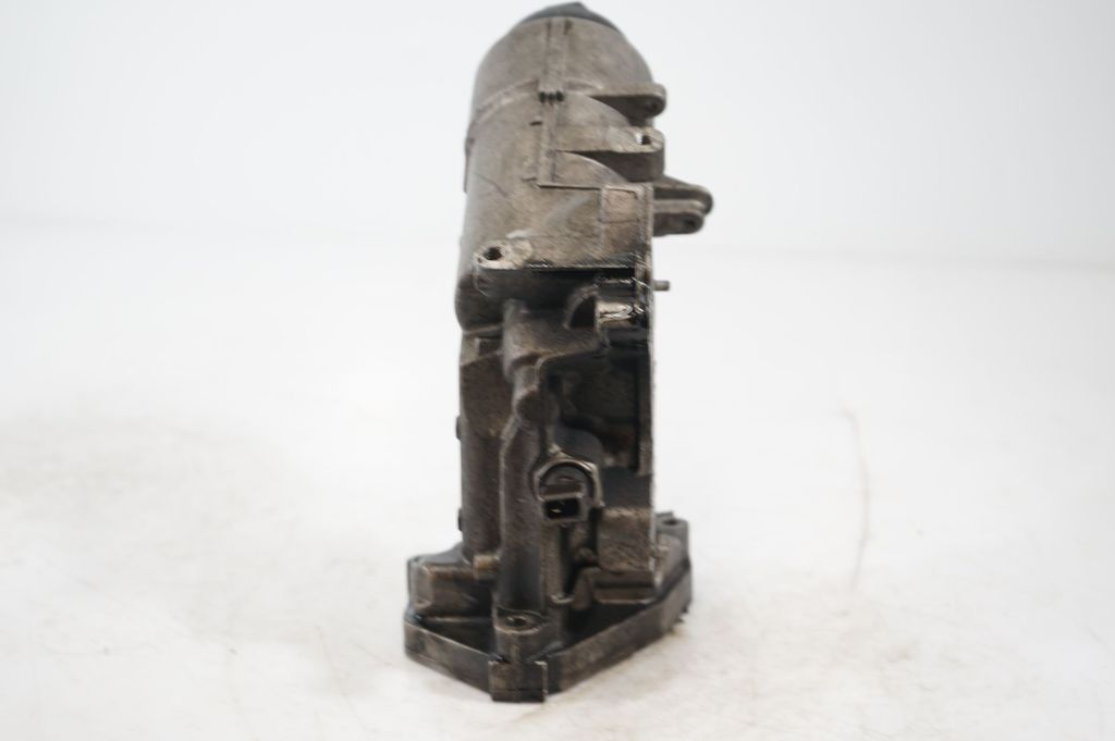 Oil filter mounting bracket (8)