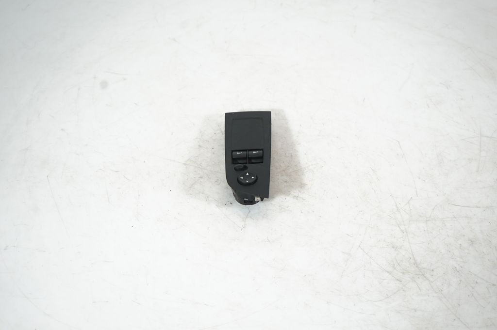 Electric window control switch (3)