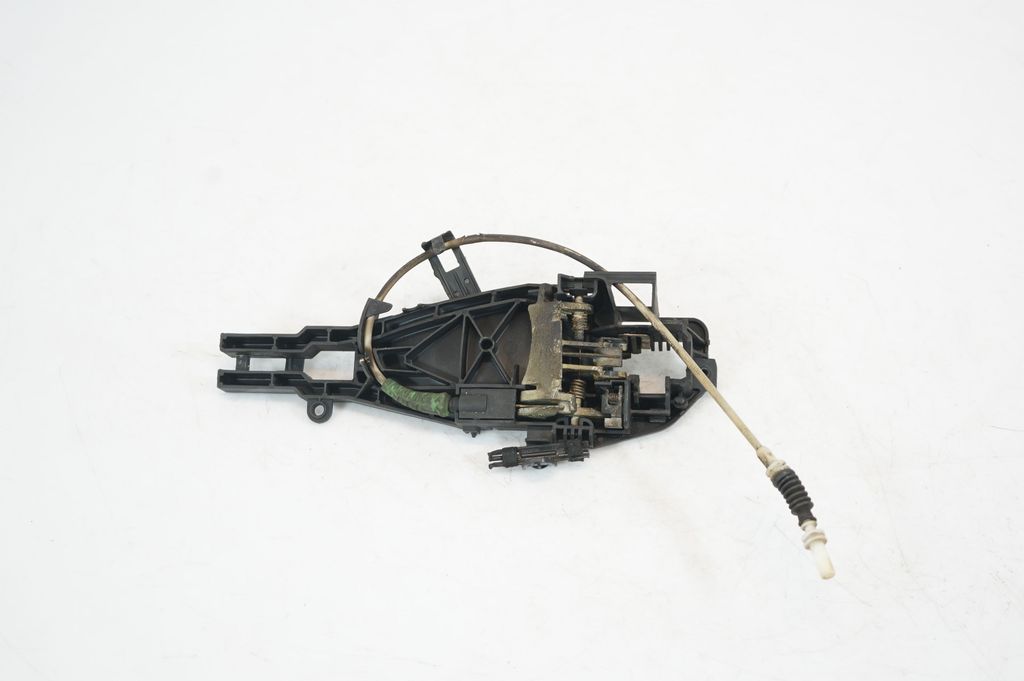 Front door exterior handle/bracket (5)