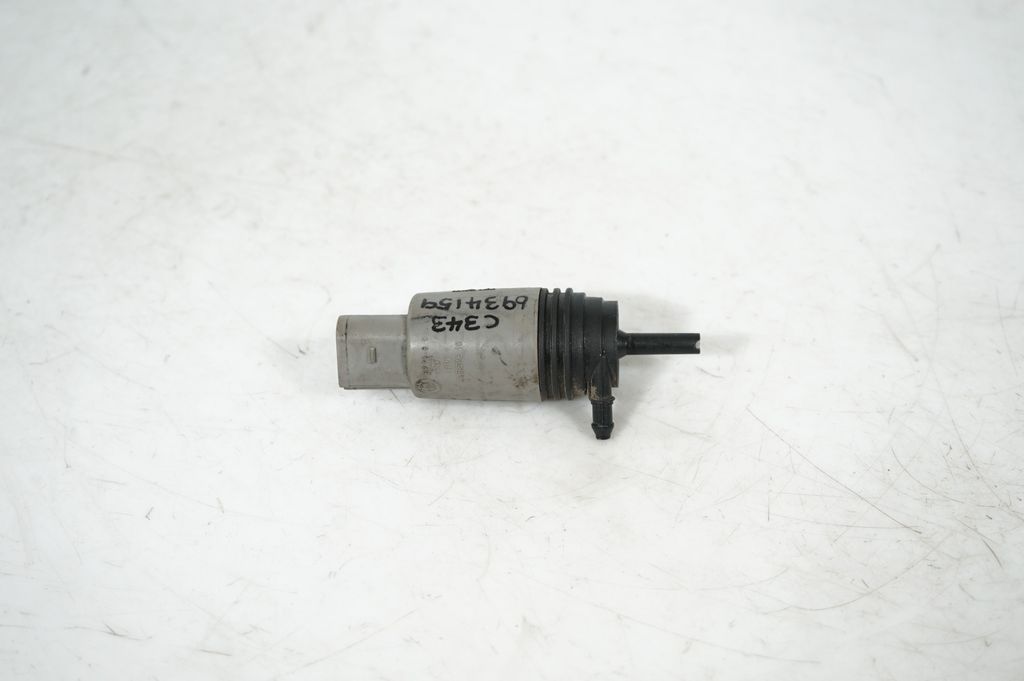 Windscreen/windshield washer pump (3)
