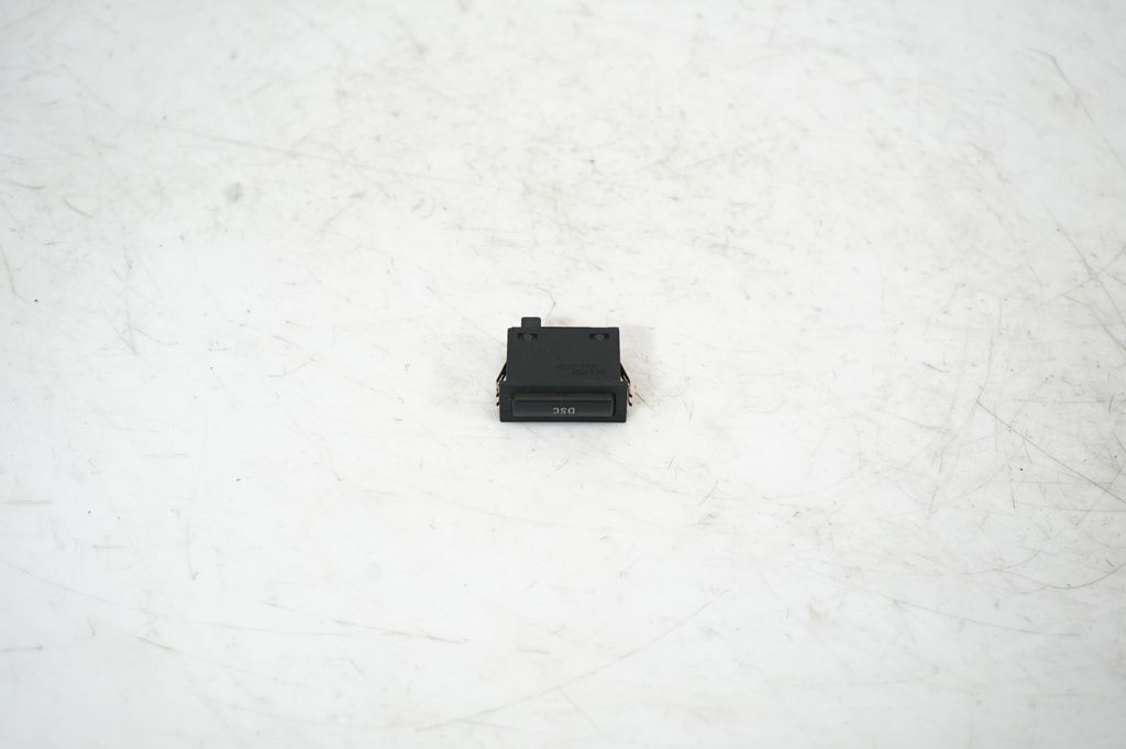 Traction control (ASR) switch (5)