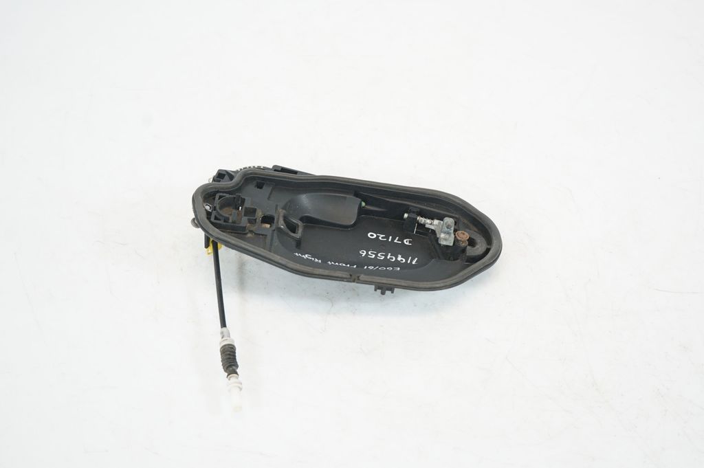 Front door exterior handle (3)