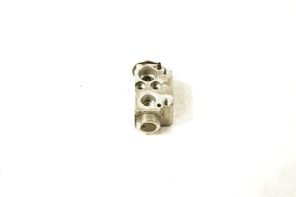 Air conditioning (A/C) expansion valve (4)