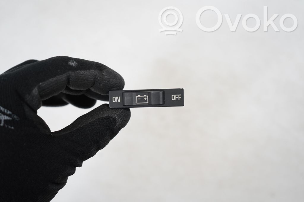 Other switches/knobs/shifts (7)