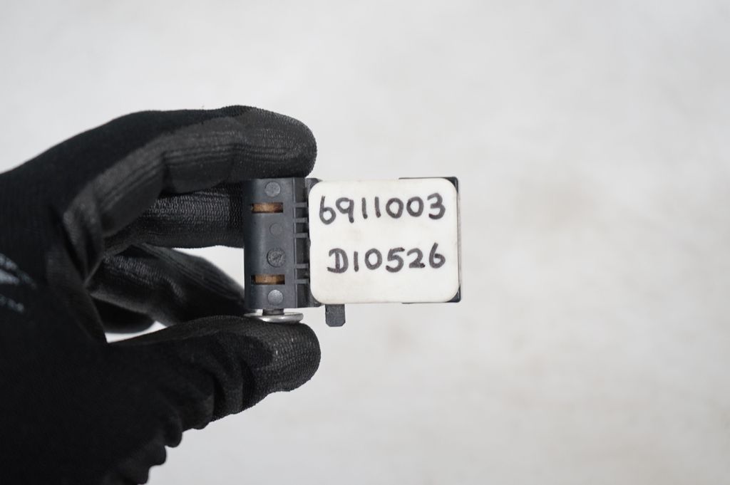 Airbag deployment crash/impact sensor (7)