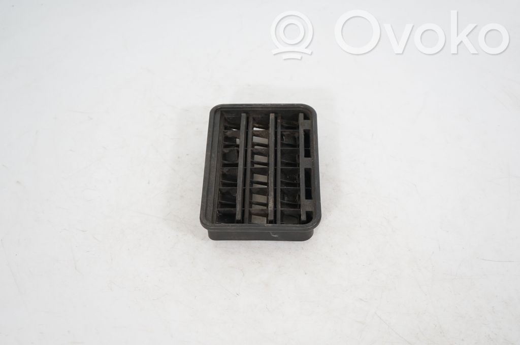 Quarter panel pressure vent (2)