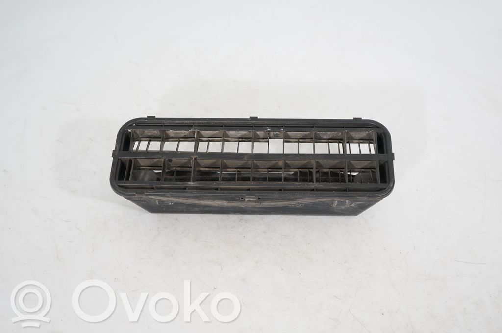 Quarter panel pressure vent (3)