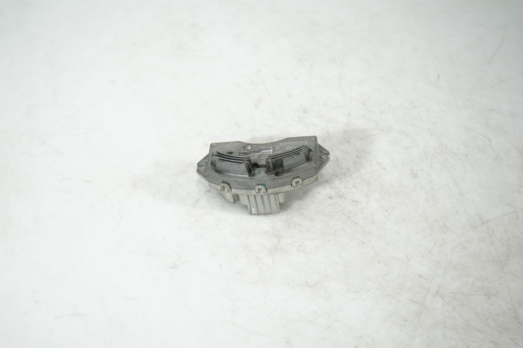 Heater blower motor/fan resistor (3)