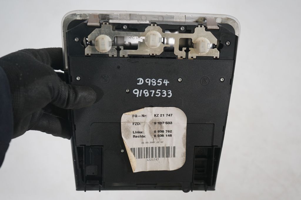 Comfort/convenience module (8)