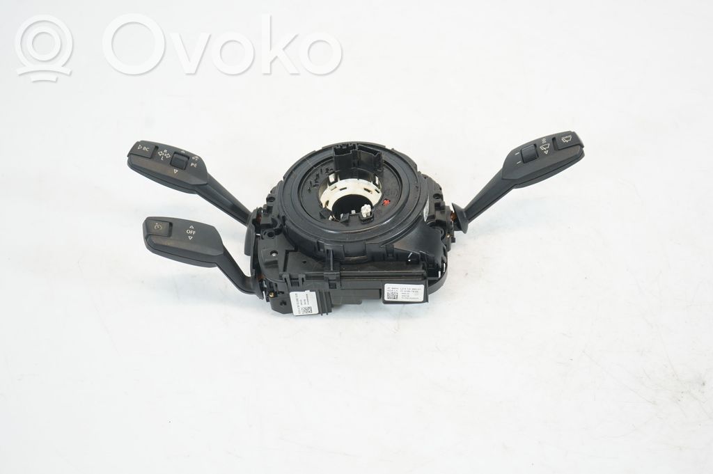 Wiper turn signal indicator stalk/switch