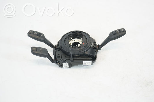 Wiper turn signal indicator stalk/switch