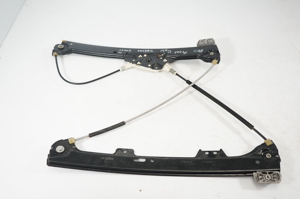 Front door window regulator with motor (3)