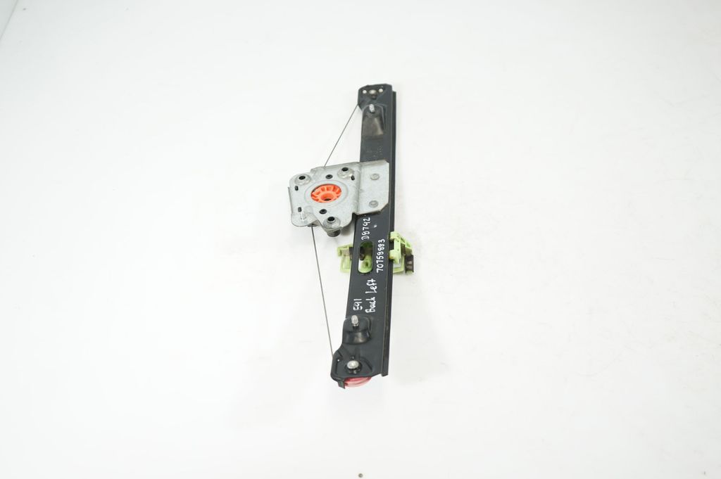 Rear door window regulator with motor (4)